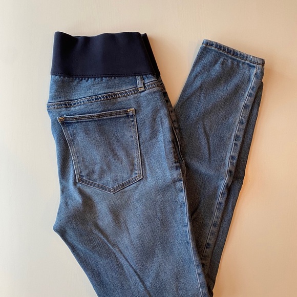 Gap True Skinny Maternity Jeans - Picture 1 of 4